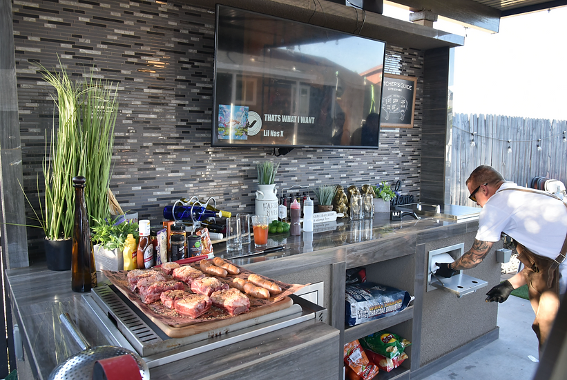 Premium BBQ Grills and Outdoor Kitchens | The BBQ Store